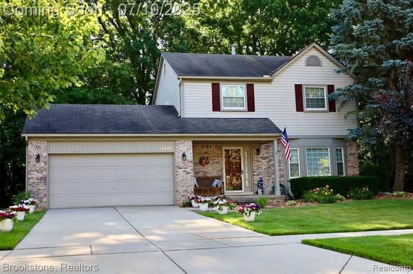 4188 Hardwich Drive, Waterford, MI 48329