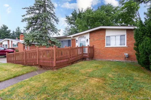 Westland, MI,30604 Ann Arbor Trail