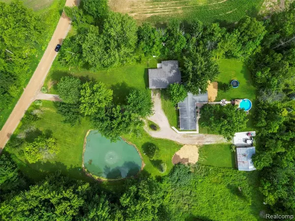 Almont, MI 48003,3365 Howland Road