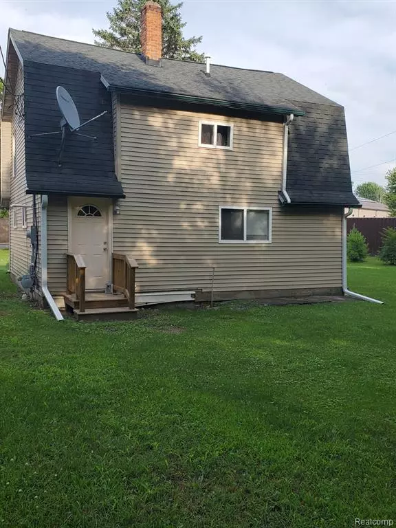 244 S Sherman Street, Vassar, MI 48768