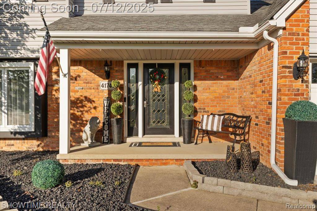 Clinton Twp, MI 48038,41741 Lore Court