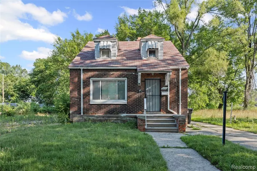 8101 Molena Street, Detroit, MI 48234