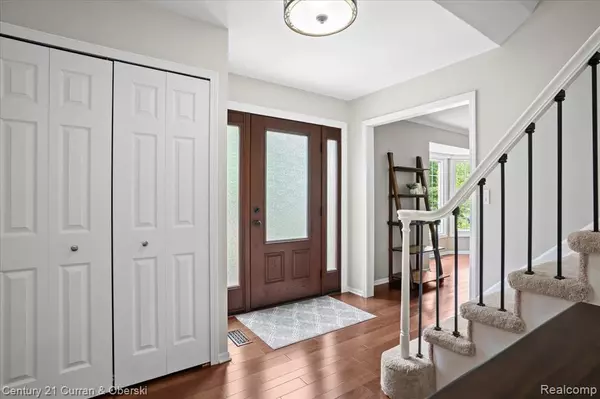 Northville, MI 48168,42369 Crestview Circle