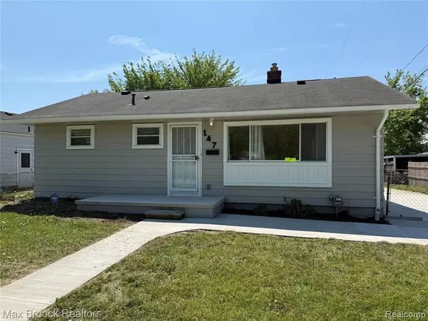 Mount Clemens, MI 48043,147 Euclid Street