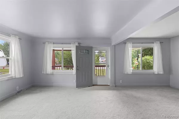 Livonia, MI 48152,18411 Foch Street