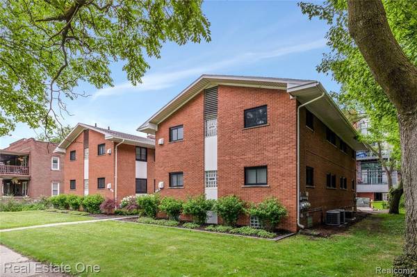 118 N Center Street, Royal Oak, MI 48067