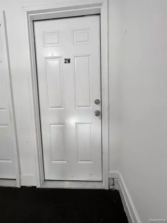 Detroit, MI 48210,6349 BARLUM Street