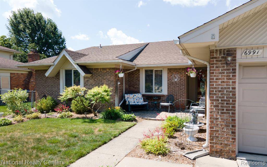 Canton, MI 48187,6991 Epping Drive