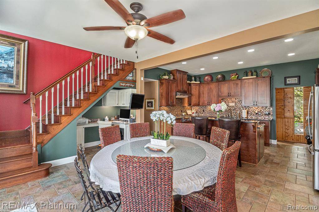 Linden, MI 48451,16344 WATERVIEW LANE