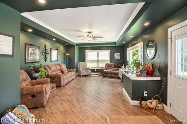 Linden, MI 48451,16344 WATERVIEW LANE