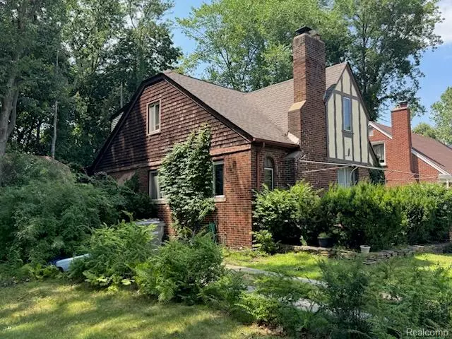 Dearborn, MI 48124,426 S Waverly Street