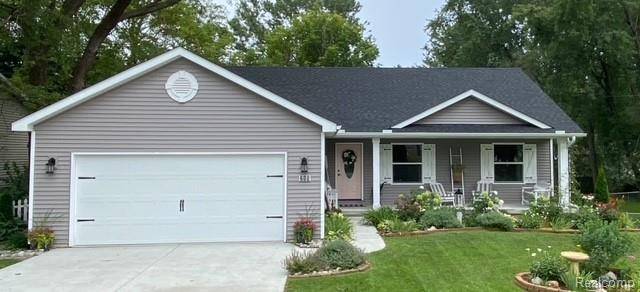 215 Philadelphia Street, Lake Orion, MI 48362