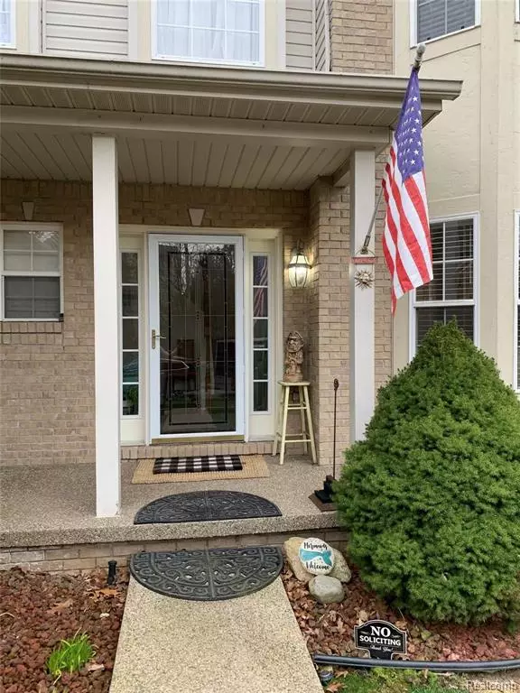 Auburn Hills, MI 48326,815 CALGARY Street