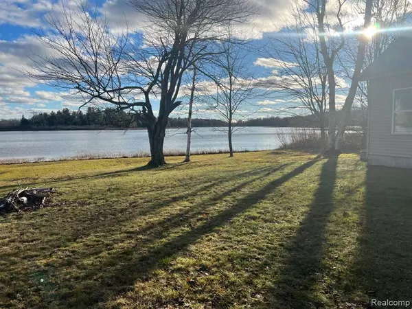 Trout Lake, MI 49793,33902 W Birch Shores Drive