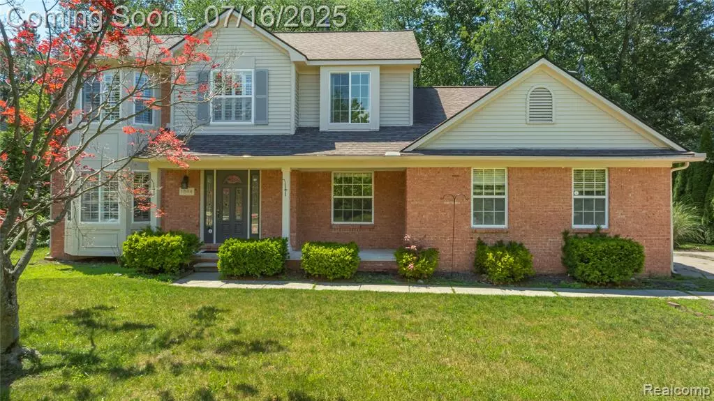 West Bloomfield, MI 48324,1844 Heron View Drive