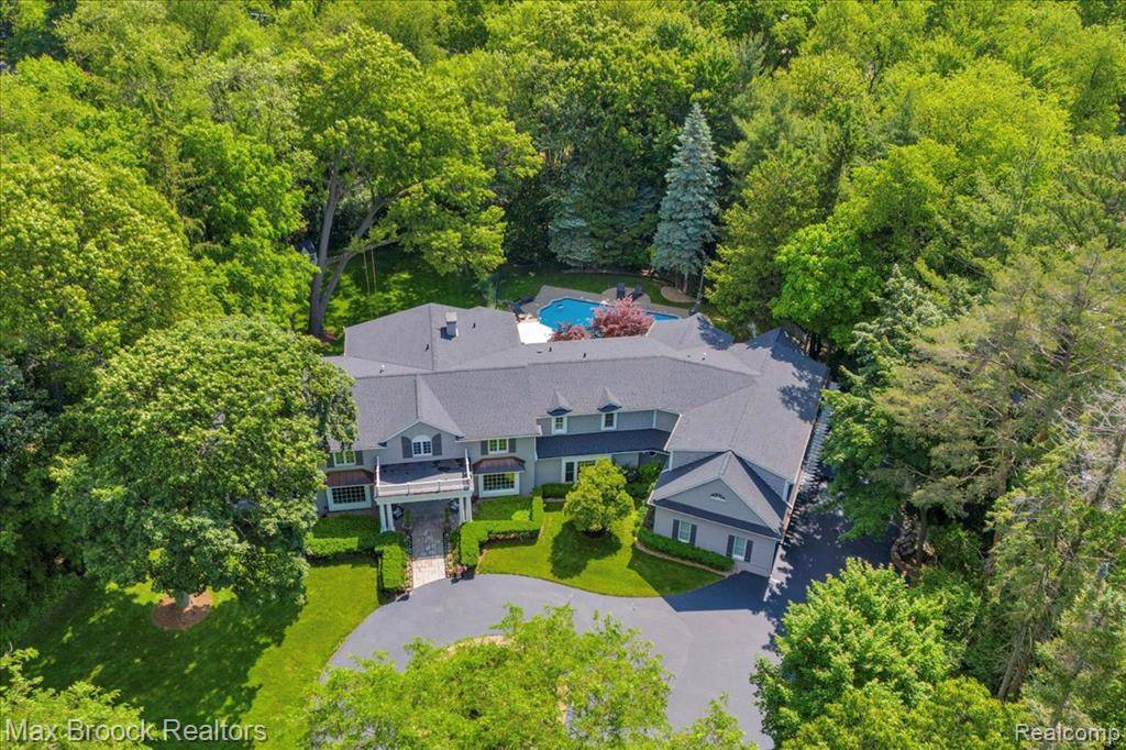 Franklin, MI 48025,27200 Ovid Court
