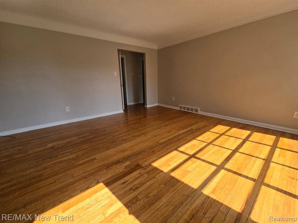 Inkster, MI 48141,141 Arlington Street