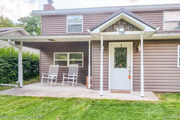 Columbiaville, MI 48421,166 Indian Trail