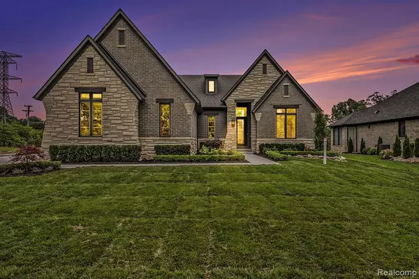 Utica, MI 48315,12771 N POINTE Drive