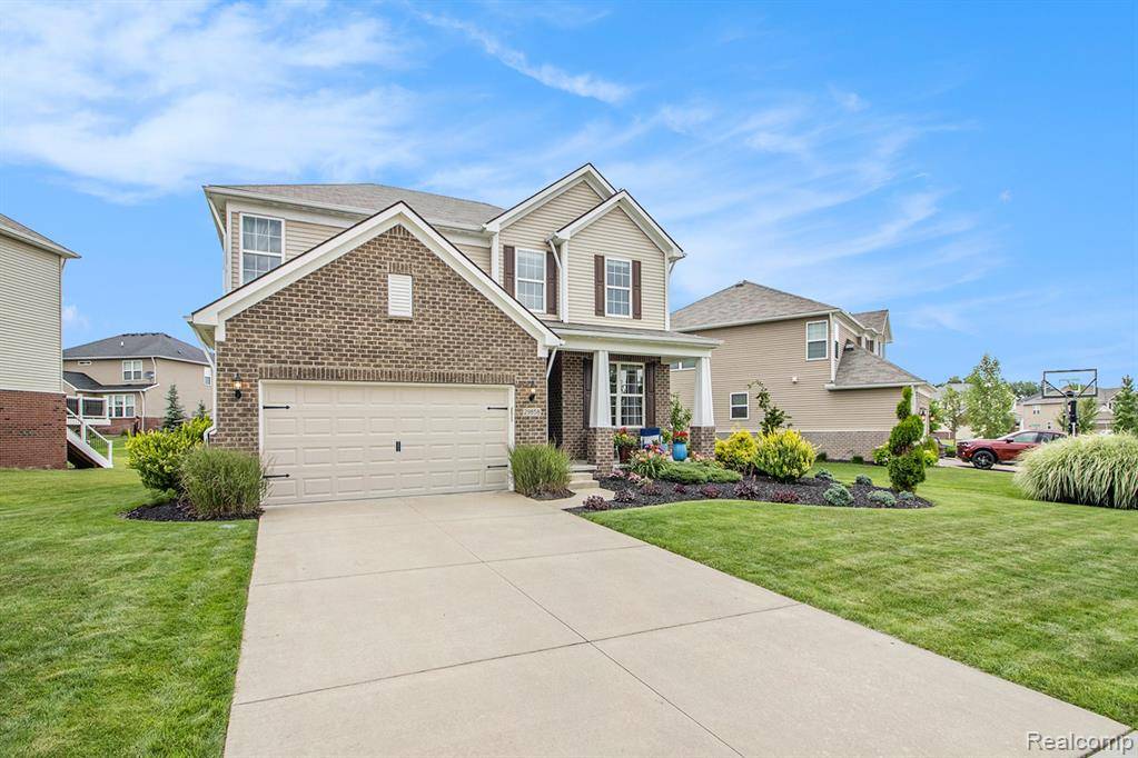 New Hudson, MI 48165,29858 Braeburn