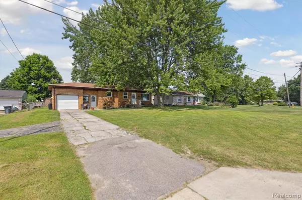 Flint, MI 48506,4215 N Genesee Road