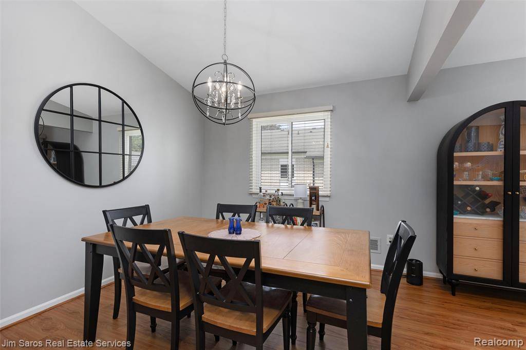 Saint Clair Shores, MI 48082,656 Country Club Drive