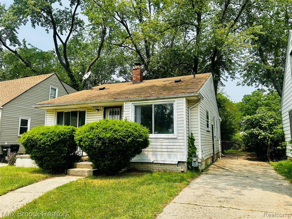 Detroit, MI 48219,22510 Frisbee Street