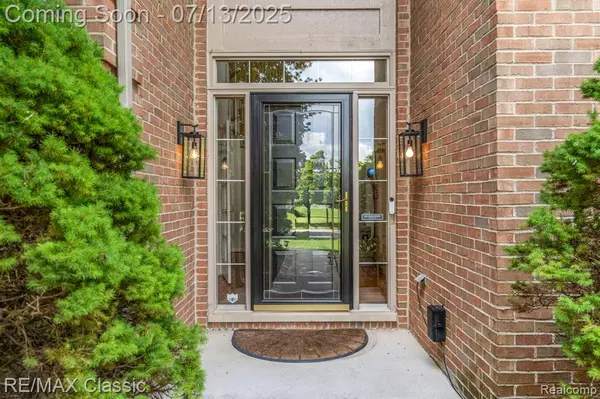 Canton, MI 48188,45450 Fountain View Drive