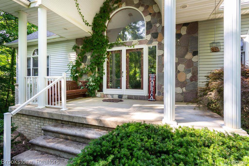 Clarkston, MI,8808 Big Lake Road