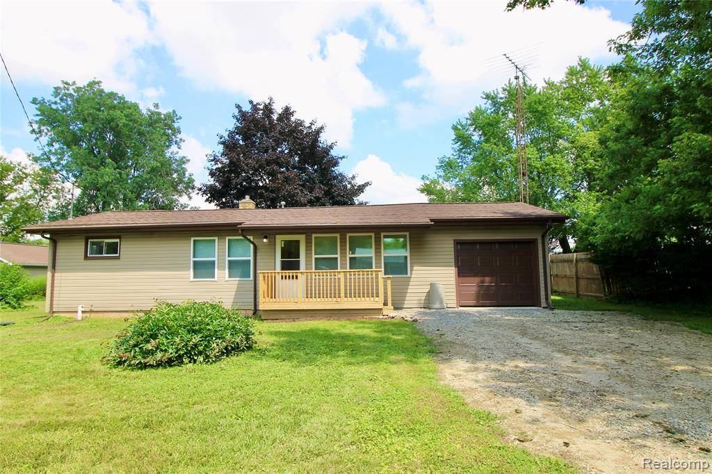9116 Maplewood Drive, Clio, MI 48420