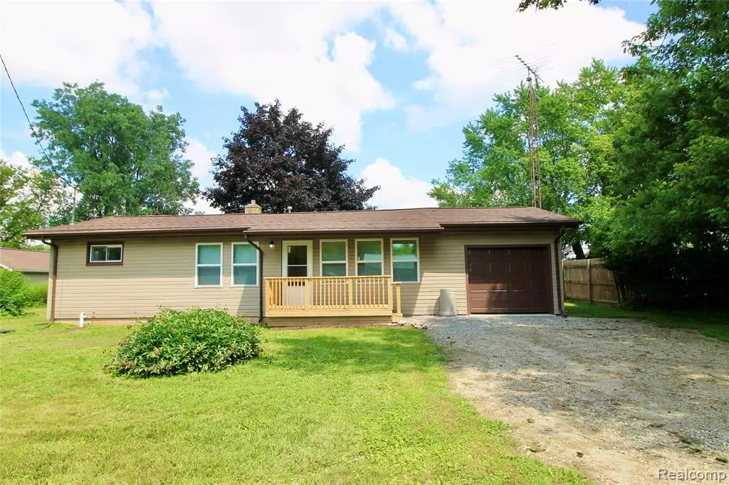 Clio, MI 48420,9116 Maplewood Drive