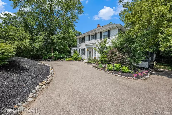 Rochester Hills, MI 48307,2577 John R Road