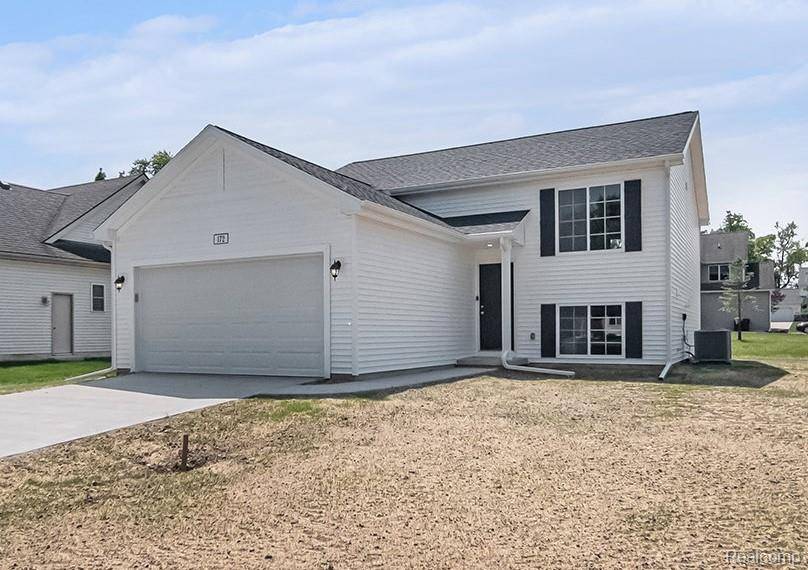 172 WOODLAND Way, Manchester, MI 48158