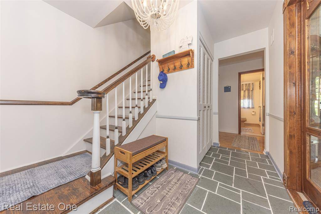 New Hudson, MI 48165,27395 Martindale Road