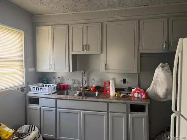 Detroit, MI 48223,13540 Minock Street