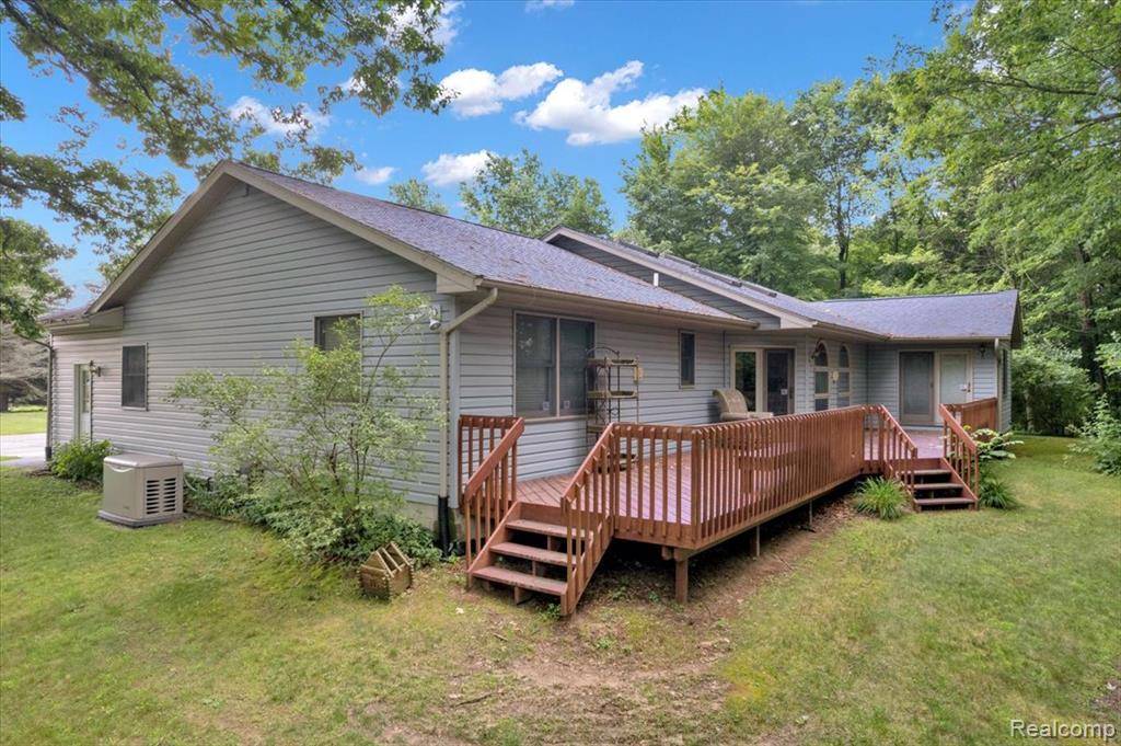 Lapeer, MI 48446,1829 Farnsworth Road