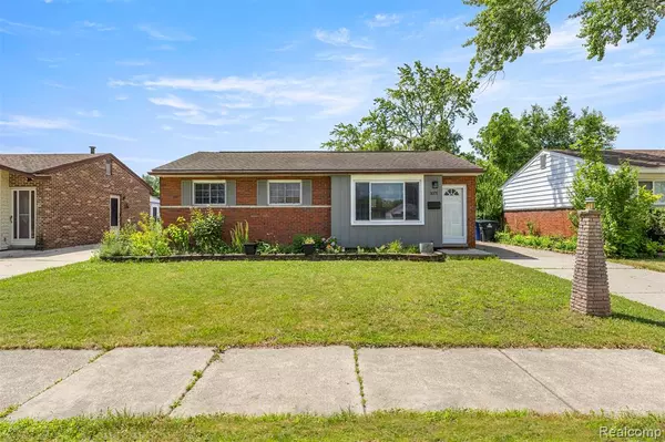 30771 Parkwood Street, Westland, MI 48186