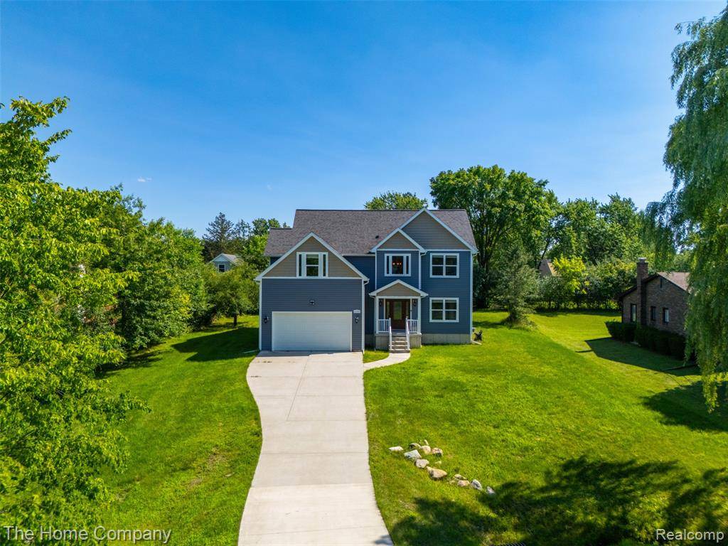 29597 Edgehill Avenue, Farmington, MI 48336