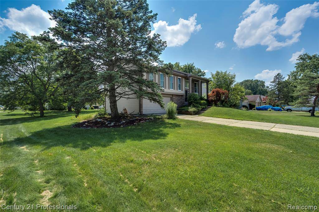 Novi, MI,40309 Franklin Mill Street
