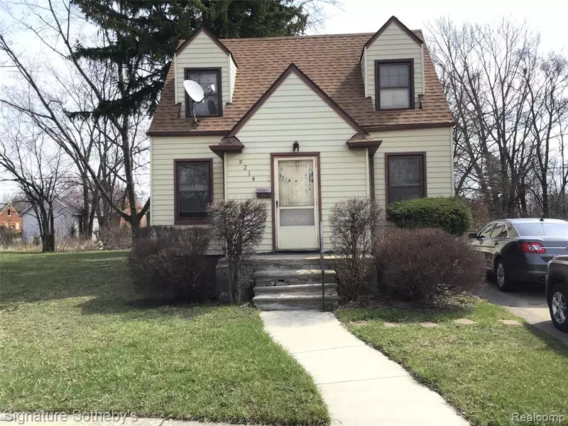 9214 HAYES Street, Detroit, MI 48213