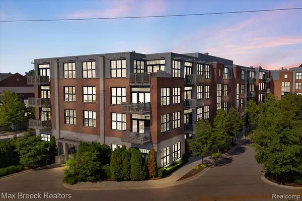 2051 Villa Road, Birmingham, MI 48009