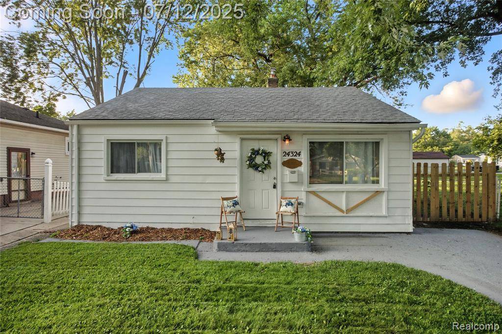 24324 McDonald Street, Dearborn Heights, MI 48125