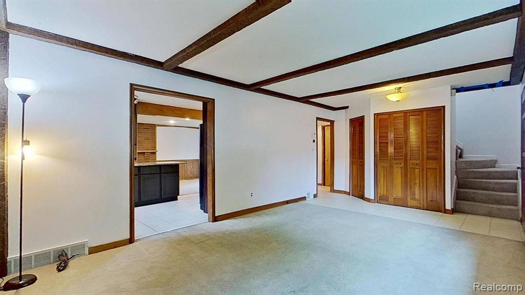 Sterling Heights, MI 48312,8252 Tinkler Road