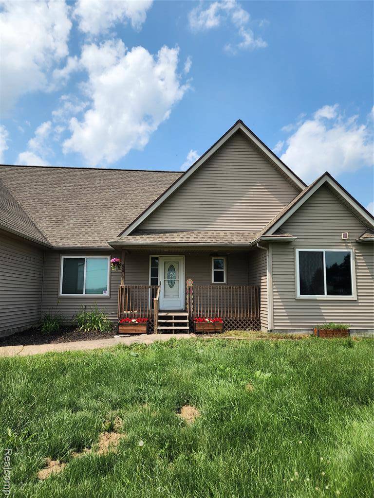5867 Capac Road, Mussey, MI 48014