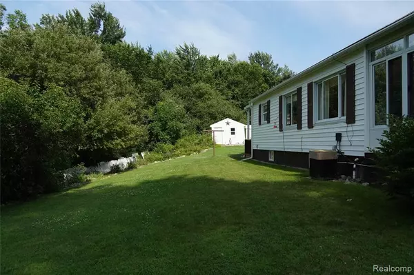 Lapeer, MI 48446,1295 Hadley Road