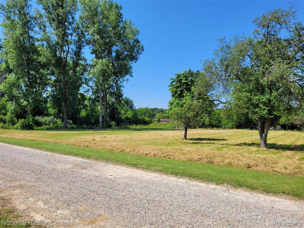00 Ashley Lane, Oxford, MI 48085