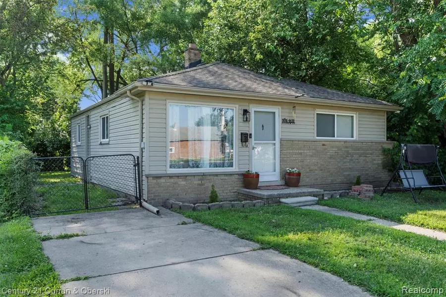 4630 Pelham Street, Dearborn Heights, MI 48125