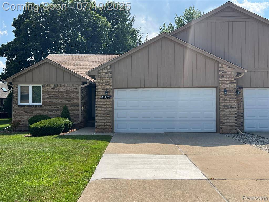 41355 Kevin Drive, Clinton Twp, MI 48038