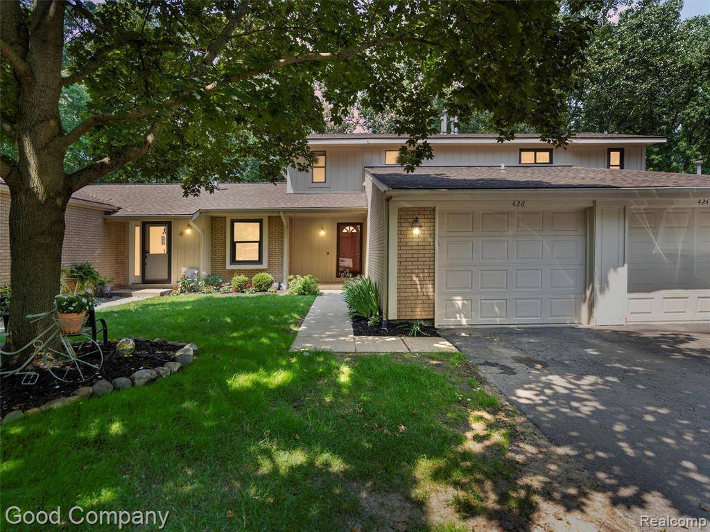 426 Forest Drive, Brighton, MI 48116