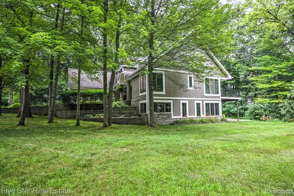 Ortonville, MI 48462,1150 Rolling Pines Drive